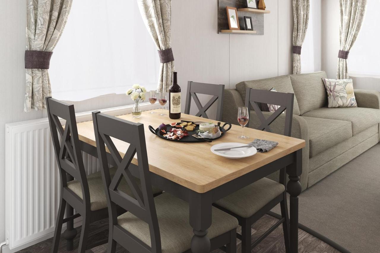 Maple Prestige Holiday Home Chapel Saint Leonards Εξωτερικό φωτογραφία